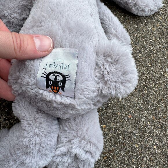 Jellycat London Bashful Bunny Plushed Stuffed Beanie Gray 12 Inch Rabbit - Picture 4 of 6